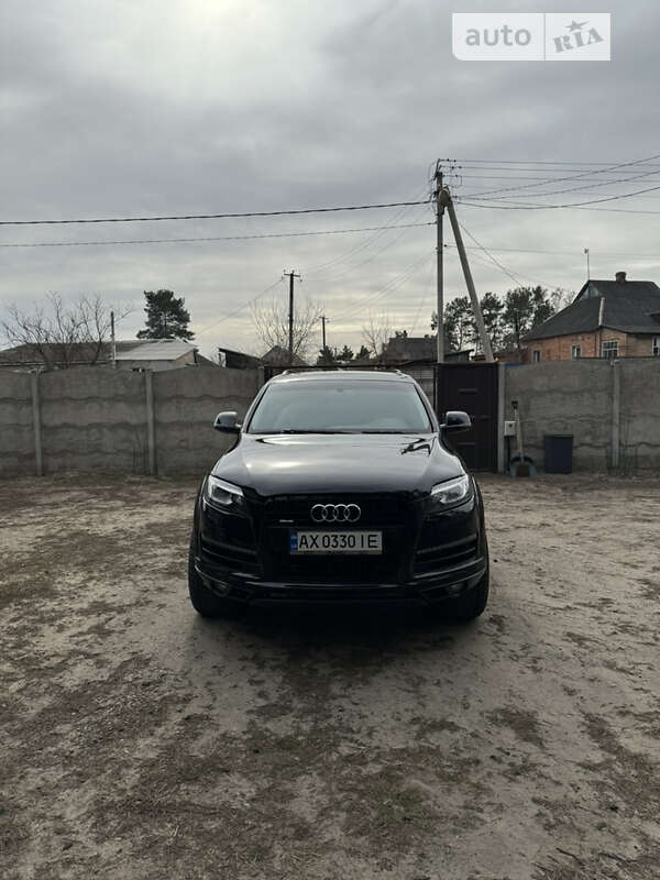 Внедорожник / Кроссовер Audi Q7 2012 в Харькове