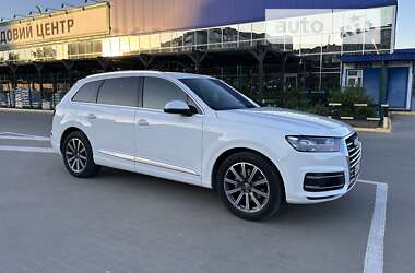 Внедорожник / Кроссовер Audi Q7 2017 в Сумах