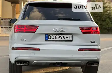 Audi Q7 2015