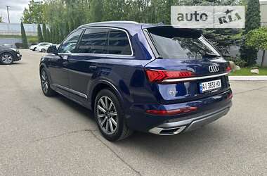 Позашляховик / Кросовер Audi Q7 2020 в Києві