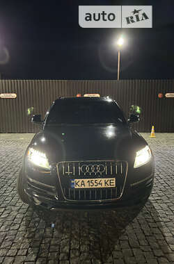 Позашляховик / Кросовер Audi Q7 2013 в Києві