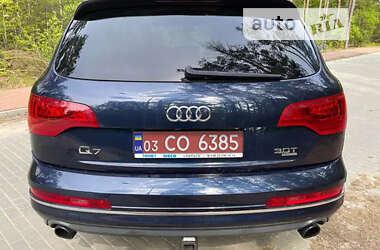 Внедорожник / Кроссовер Audi Q7 2015 в Киеве