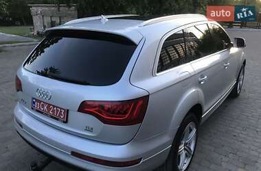 Позашляховик / Кросовер Audi Q7 2011 в Луцьку