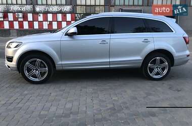 Позашляховик / Кросовер Audi Q7 2011 в Луцьку