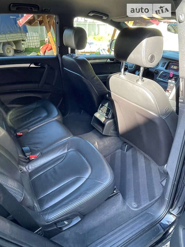 Внедорожник / Кроссовер Audi Q7 2011 в Тячеве