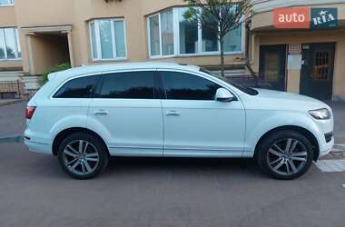 Внедорожник / Кроссовер Audi Q7 2014 в Киеве