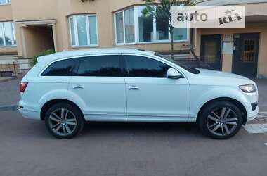 Внедорожник / Кроссовер Audi Q7 2014 в Киеве