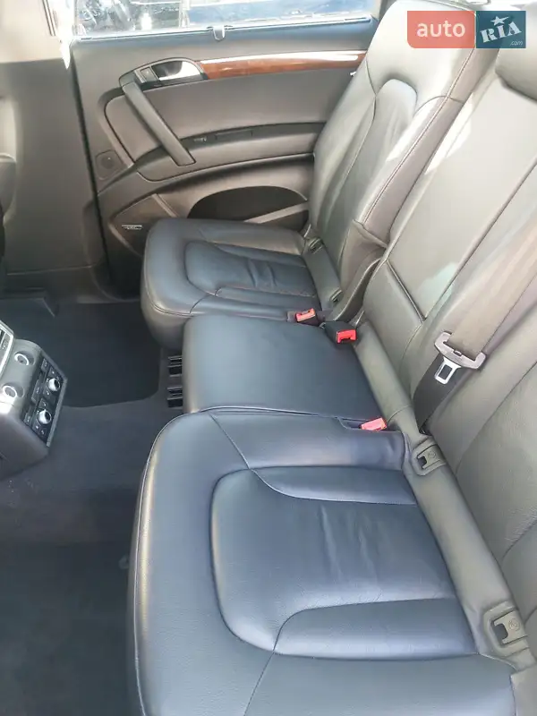 Audi Q7 2014 VIN WA1LGAFE1FD001476 фото оголошення 110 з 161