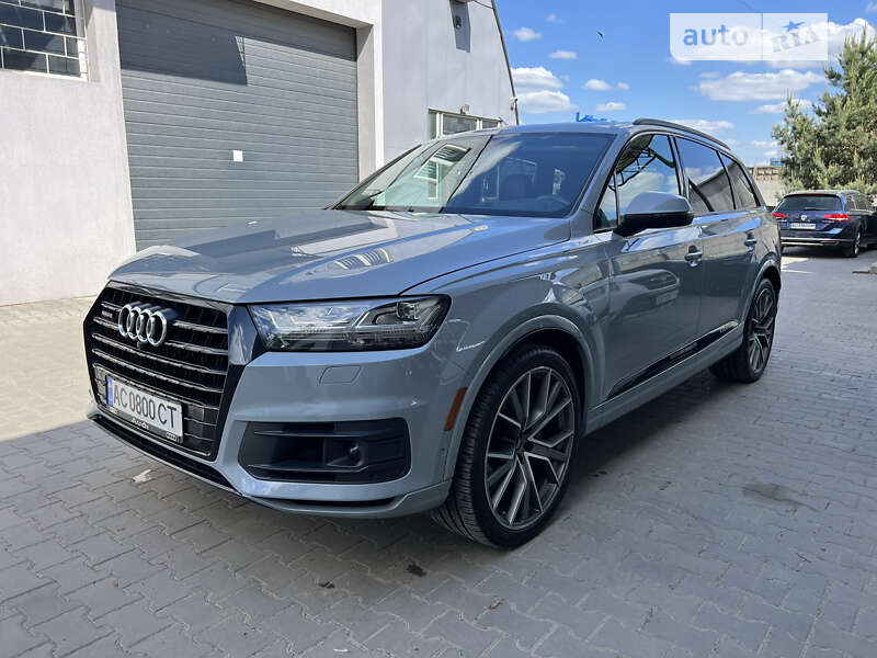 Внедорожник / Кроссовер Audi Q7 2019 в Луцке