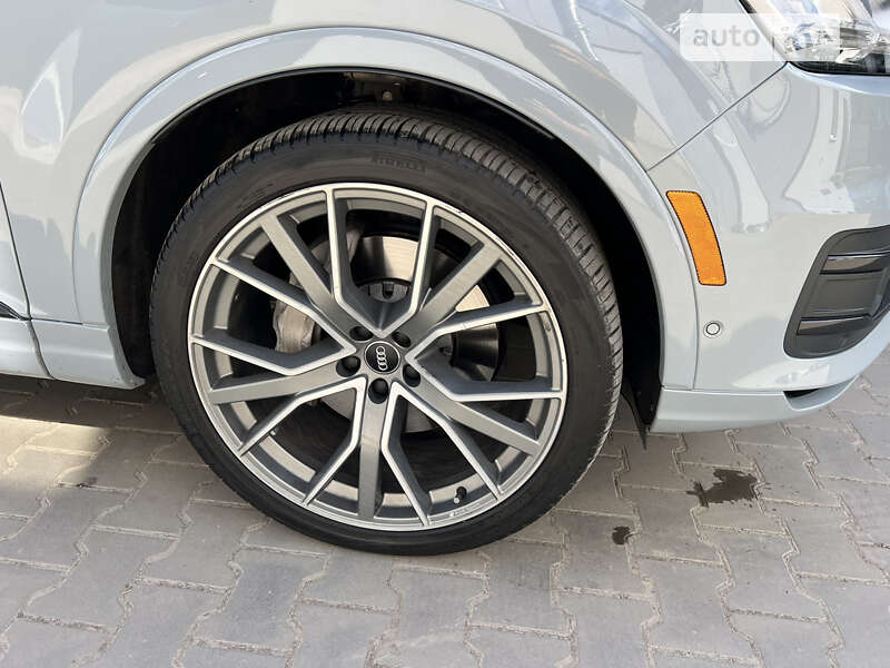 Внедорожник / Кроссовер Audi Q7 2019 в Луцке