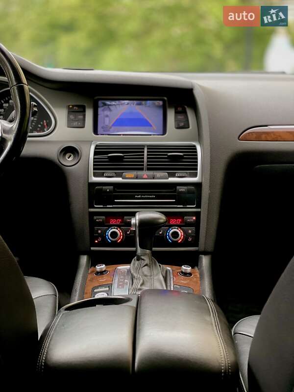 Внедорожник / Кроссовер Audi Q7 2015 в Ивано-Франковске фото 5 Внедорожник / Кроссовер Audi Q7 2015 в Ивано-Франковске