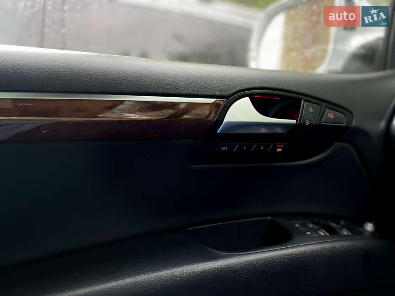 Внедорожник / Кроссовер Audi Q7 2015 в Ивано-Франковске фото 13 Внедорожник / Кроссовер Audi Q7 2015 в Ивано-Франковске