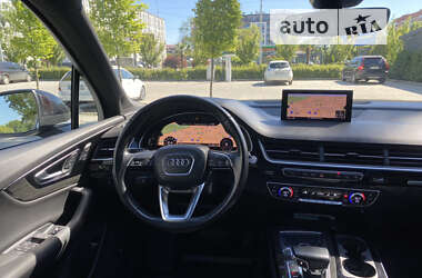 Позашляховик / Кросовер Audi Q7 2016 в Ужгороді