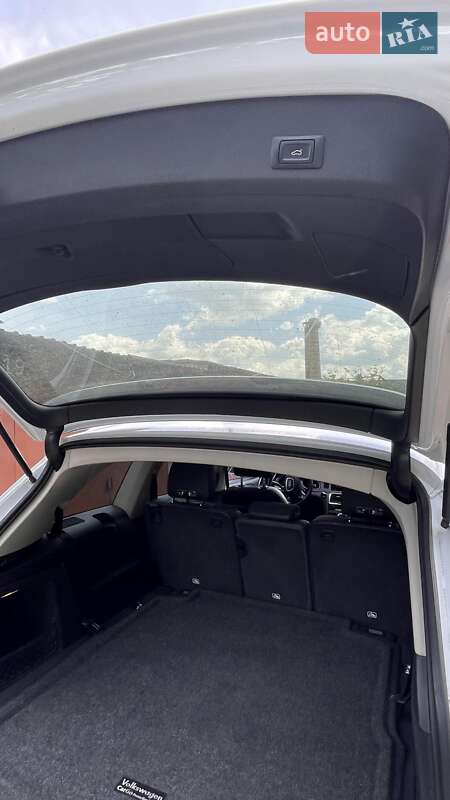 Позашляховик / Кросовер Audi Q7 2012 в Києві