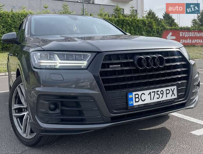 Позашляховик / Кросовер Audi Q7 2018 в Львові