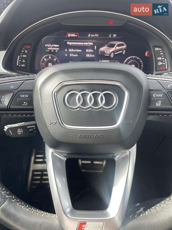 Позашляховик / Кросовер Audi Q7 2018 в Львові