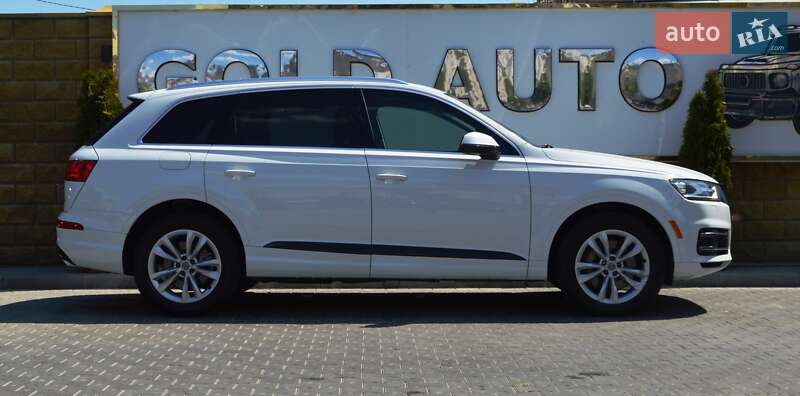 Позашляховик / Кросовер Audi Q7 2016 в Одесі