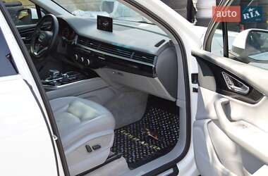 Внедорожник / Кроссовер Audi Q7 2016 в Одессе