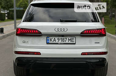 Внедорожник / Кроссовер Audi Q7 2020 в Киеве