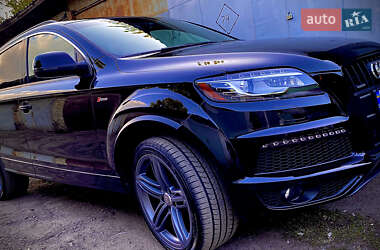 Внедорожник / Кроссовер Audi Q7 2013 в Киеве