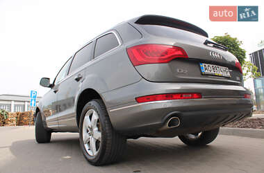 Внедорожник / Кроссовер Audi Q7 2015 в Мукачево