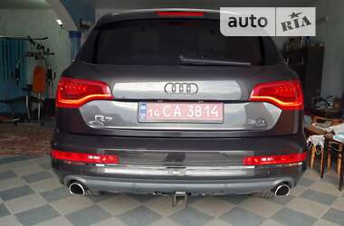 Позашляховик / Кросовер Audi Q7 2015 в 
