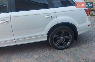Внедорожник / Кроссовер Audi Q7 2015 в Чорткове