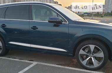 Позашляховик / Кросовер Audi Q7 2018 в Києві