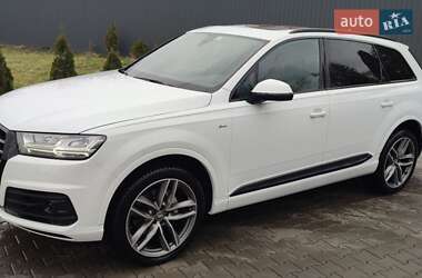 Внедорожник / Кроссовер Audi Q7 2016 в Черновцах