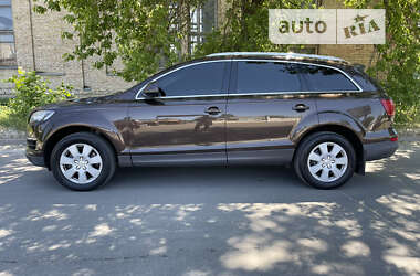 Внедорожник / Кроссовер Audi Q7 2010 в Киеве