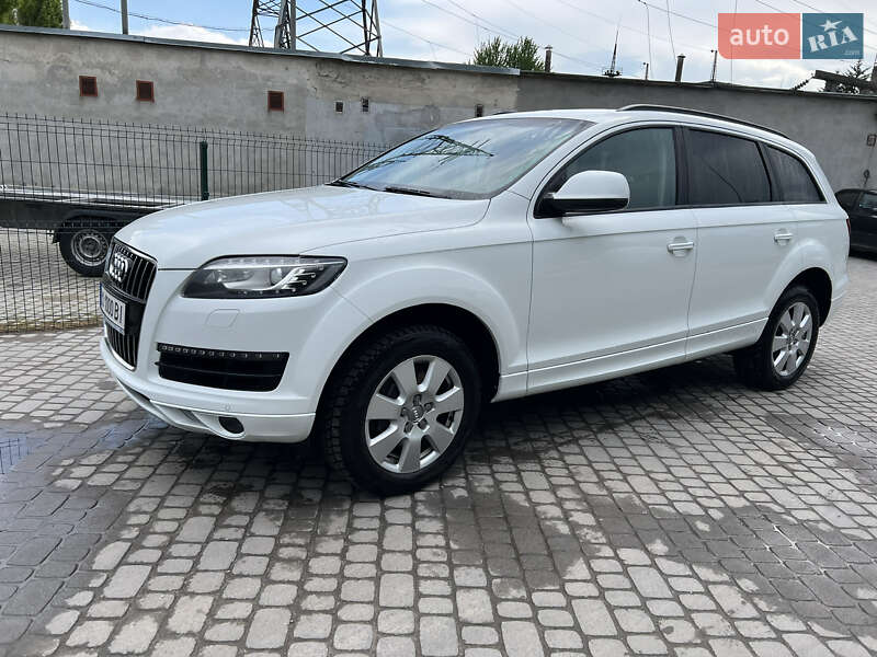 Внедорожник / Кроссовер Audi Q7 2013 в Тернополе