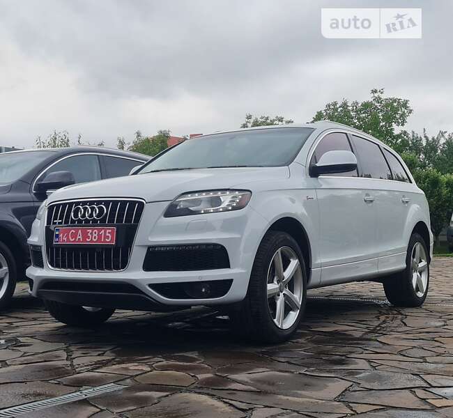 Внедорожник / Кроссовер Audi Q7 2013 в Ужгороде