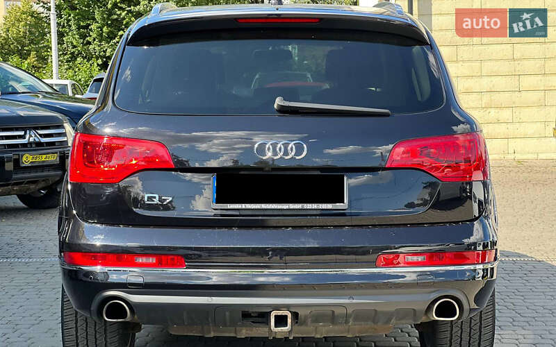 Позашляховик / Кросовер Audi Q7 2013 в Львові