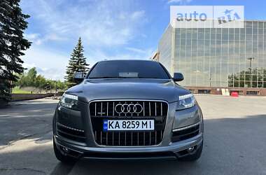 Внедорожник / Кроссовер Audi Q7 2014 в Киеве