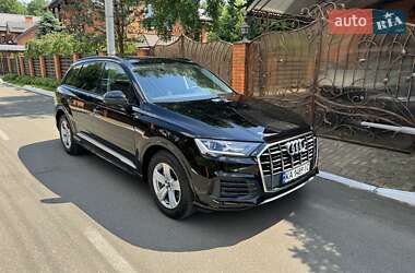 Позашляховик / Кросовер Audi Q7 2021 в Києві