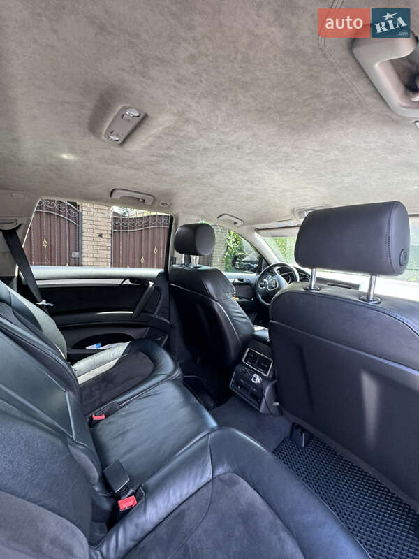 Внедорожник / Кроссовер Audi Q7 2011 в Днепре