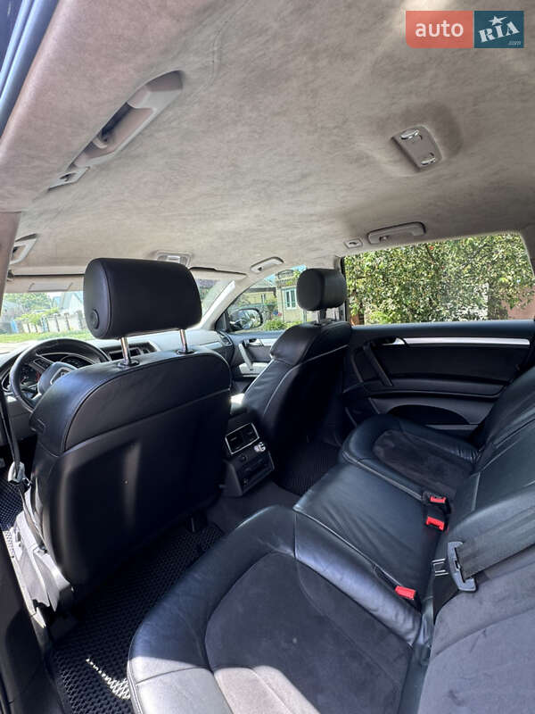 Внедорожник / Кроссовер Audi Q7 2011 в Днепре