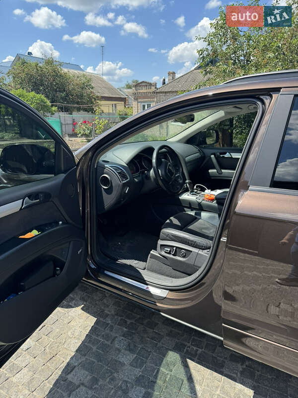 Внедорожник / Кроссовер Audi Q7 2011 в Днепре