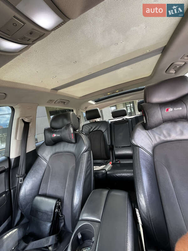 Позашляховик / Кросовер Audi Q7 2010 в Мукачевому
