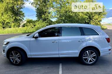 Внедорожник / Кроссовер Audi Q7 2013 в Дубно