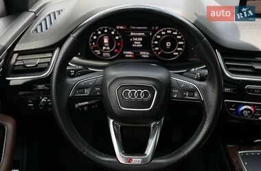 Внедорожник / Кроссовер Audi Q7 2016 в Ровно