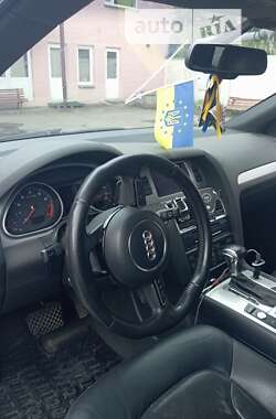 Внедорожник / Кроссовер Audi Q7 2011 в Киеве