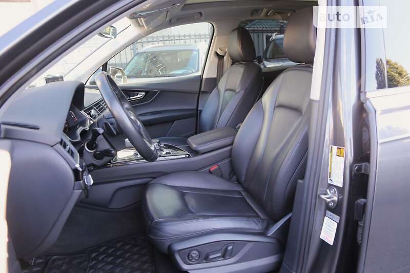 Внедорожник / Кроссовер Audi Q7 2018 в Киеве