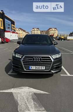 Внедорожник / Кроссовер Audi Q7 2016 в Киеве