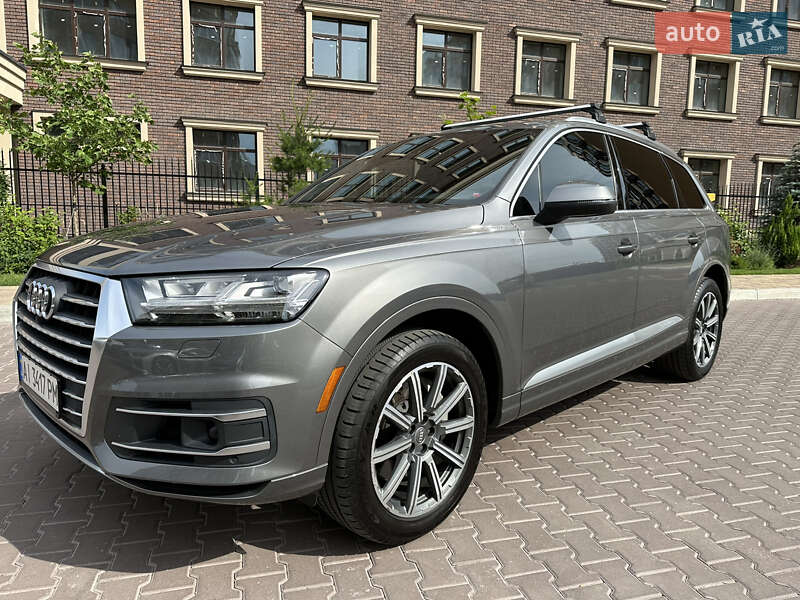 Внедорожник / Кроссовер Audi Q7 2017 в Киеве