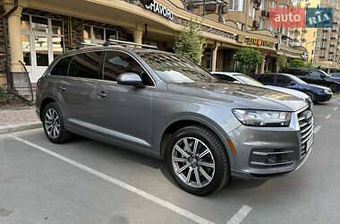 Внедорожник / Кроссовер Audi Q7 2017 в Киеве