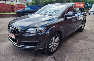 Внедорожник / Кроссовер Audi Q7 2015 в 