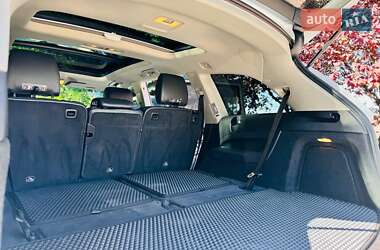 Внедорожник / Кроссовер Audi Q7 2015 в 