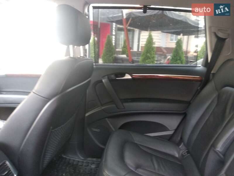 Внедорожник / Кроссовер Audi Q7 2014 в Черкассах