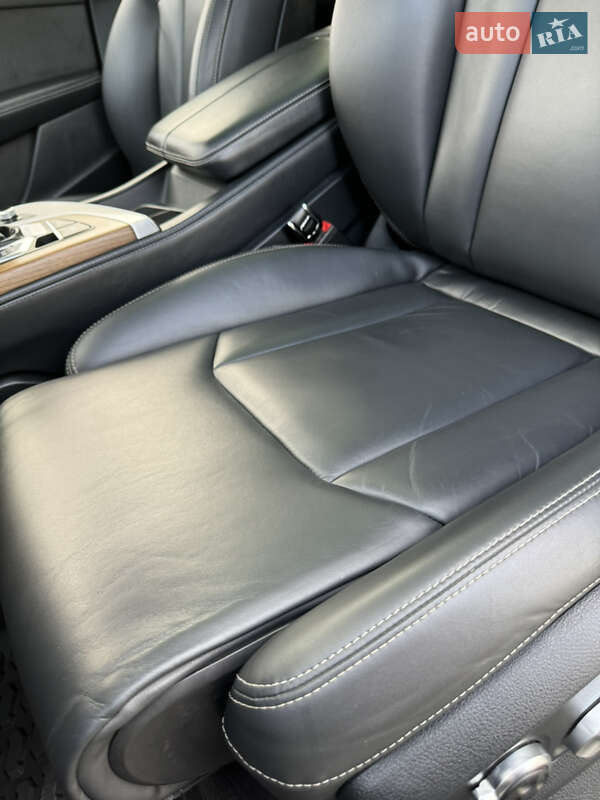 Позашляховик / Кросовер Audi Q7 2015 в Ізмаїлі